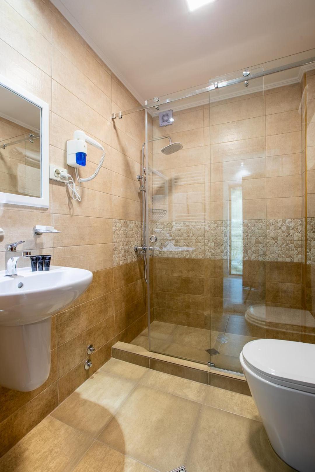 Hotel Gold Tower Mestia Bilik gambar